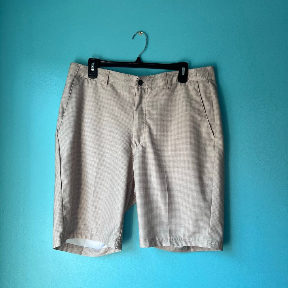 Pebble Beach Dry-Luxe Performance Golf Shorts Mens Size 36 Flat Front Stretch